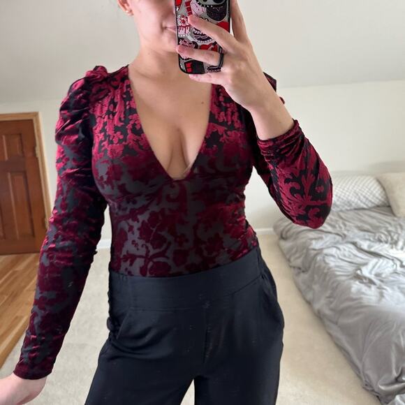 Free People: Red Floral Velvet Puffy Sleeve Deep V Neck Bodysuit - Picture 1 of 7